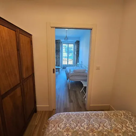En El Centro - Plaza De Amboage - Wifi Apartment Ferrol