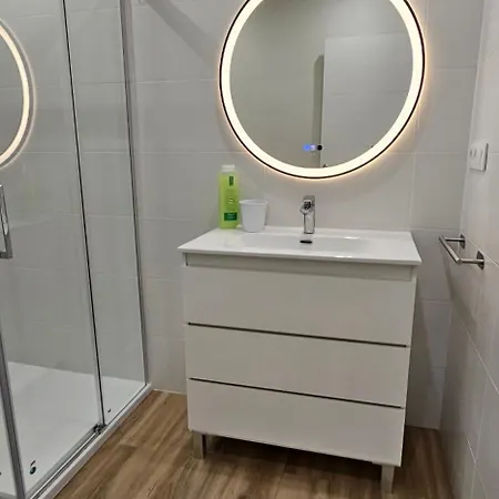 En El Centro - Plaza De Amboage - Wifi * Ferrol