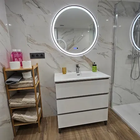 Apartman En El Centro - Plaza De Amboage - Wifi *