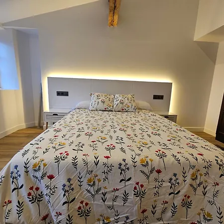 En El Centro - Plaza De Amboage - Wifi * Ferrol